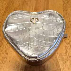 Cle‎ de Peau golden Quilted Cosmetic Bag